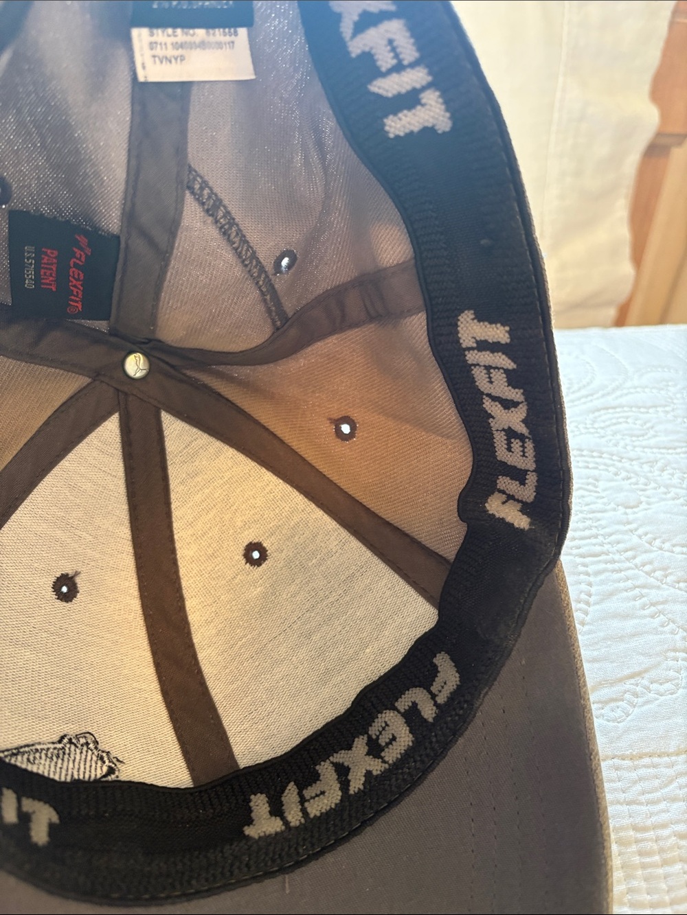Puma Gray Flexfix Cap with Black Puma Logo L/XL - Picture 6 of 6
